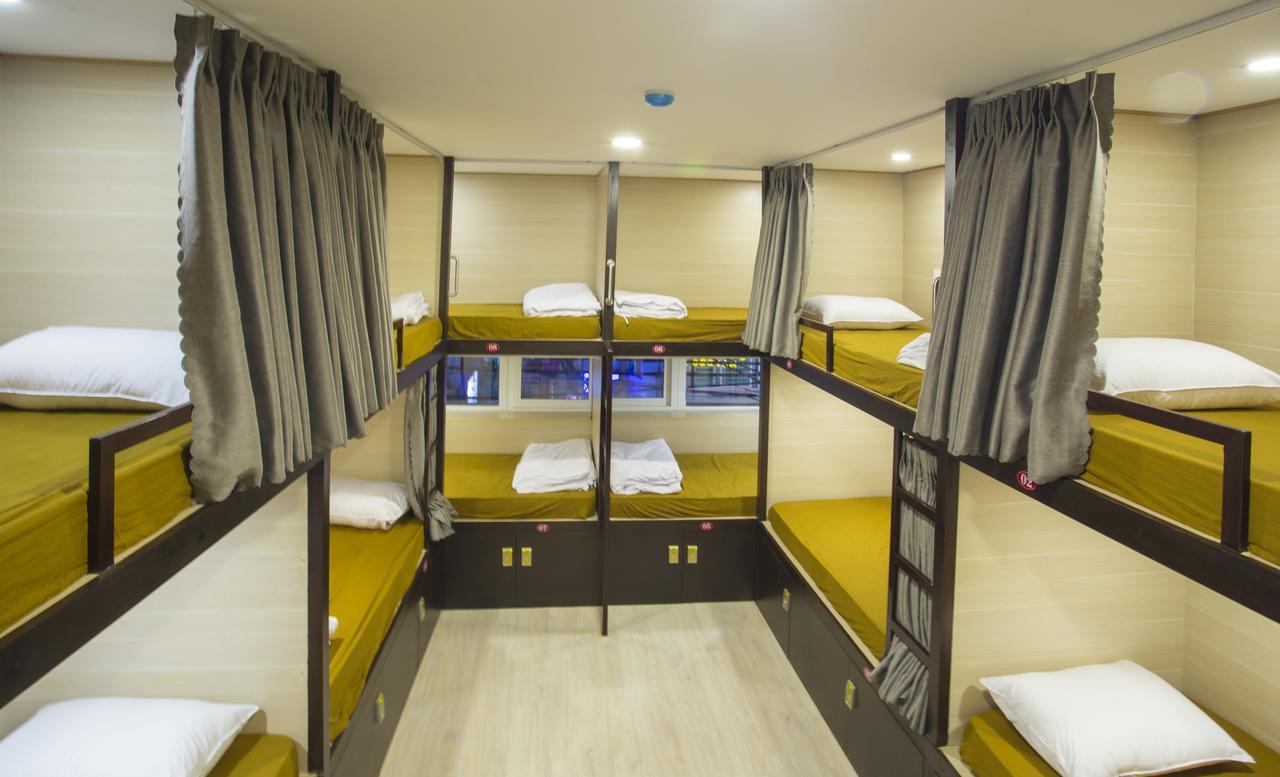 Saigon Marvel Hostel Ho Chi Minh City Exterior photo